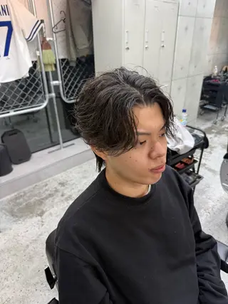 ミディアム パーマ メンズ CHROM TOKYO A.L.T所属・【メンズ・カット】 藪 清正のヘアスタイル