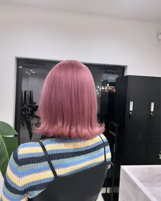 ミディアム カラー .HARRISS所属・中司 愛理のヘアスタイル