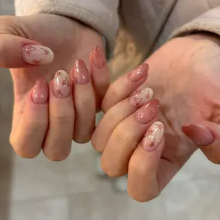 ネイル 栗田 ゆう子のネイルデザイン