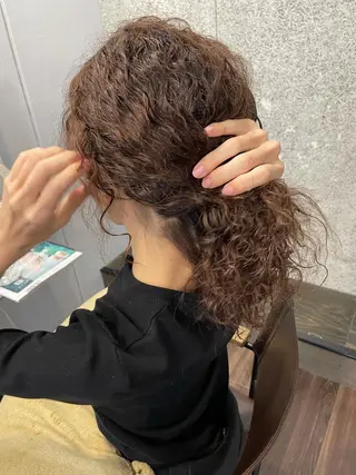 セミロング パーマ ✨terra✨佐伯 晋吾のヘアスタイル