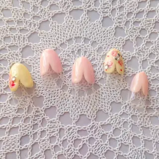 ネイル 💗🪽Tiary Nail🪽💗のネイルデザイン