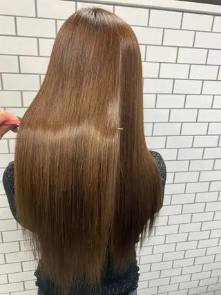 ロング カラー UNDER vr 【アンダーバー】のヘアスタイル