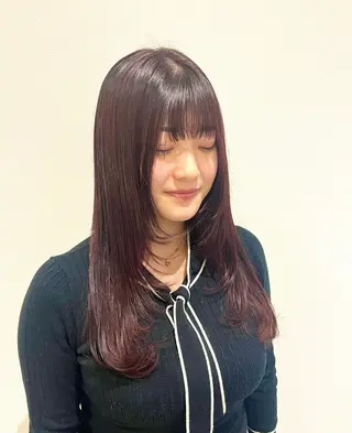 ロング カラー 透明感Color🩶 髪質改善 ユウナ🦋のヘアスタイル