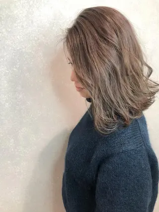 セミロング 🇰🇷カルマパーマ kaito🇰🇷のヘアスタイル