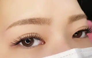 マツエク・マツパ アイフラッシュ京阪百貨店くずはモール店所属・北脇 愛望のマツエク・マツパデザイン