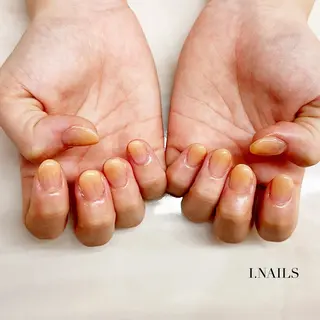 ネイル アイネイルズ所属・早川 梓のネイルデザイン