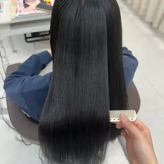 ロング 山崎結菜 🫧透明感カラーのヘアスタイル