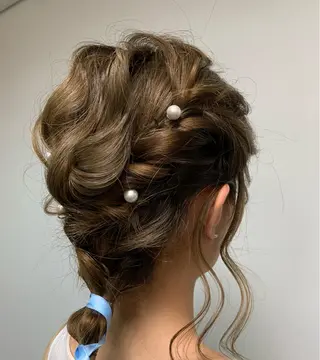 ミディアム ヘアアレンジ ウスイマイコ カット/ケアカラーのヘアスタイル