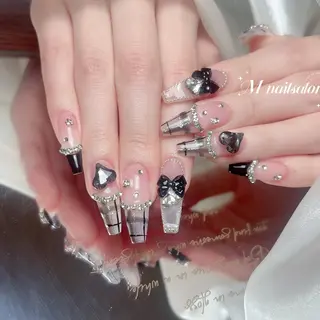 ネイル M🌷nail 長さだし専門店のネイルデザイン