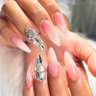 ロング ネイルサロン mixia所属・ネイルサロン mixiaのネイルデザイン