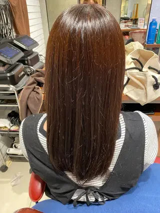 セミロング テシロギ セイナのヘアスタイル