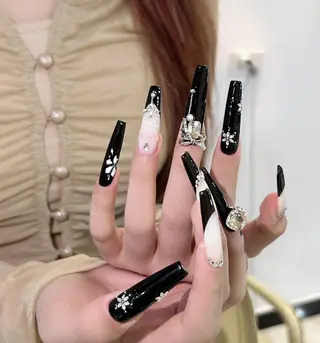 ネイル 🍑 momo_nailのネイルデザイン