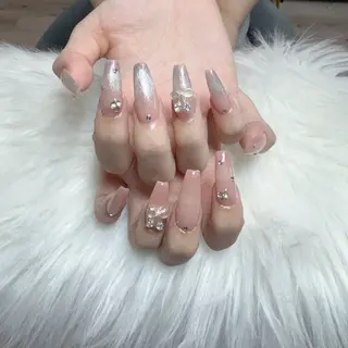 ネイル 🎀nana🫧 ワンホンネイル🎀のネイルデザイン