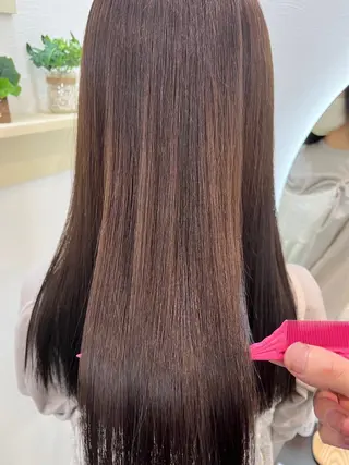 ロング カラー VIE.ORNER 土気🍀小岩井樹のヘアスタイル