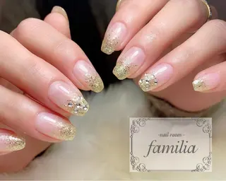 ネイル -nailroom- familiaのネイルデザイン