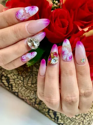 ネイル Grazie AMOREのネイルデザイン