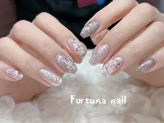 ネイル Nail •Head スパFortunaのネイルデザイン