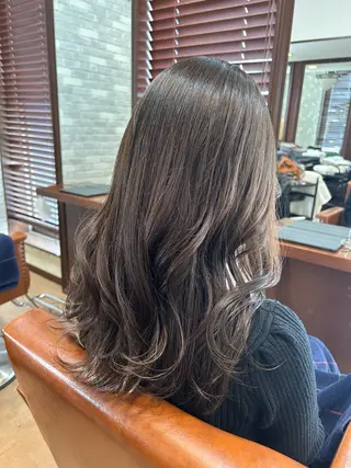 ロング カラー hair make apt mocalabel所属・apt オクムラのヘアスタイル