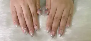 ネイル り オのネイルデザイン