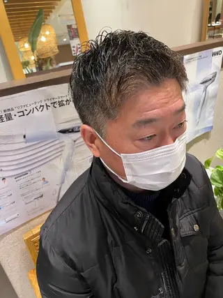 ショート 富田 紗世のヘアスタイル