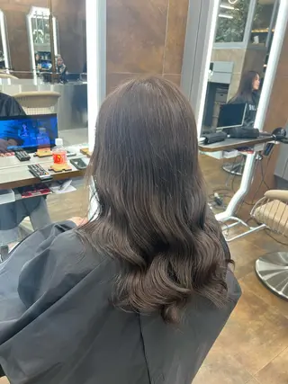 ミディアム 🍒おかむら なみ🍒のヘアスタイル