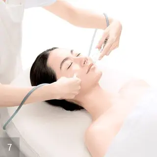 エステインtomo1階所属・POLA やまだあやのエステ・リラクイメージ