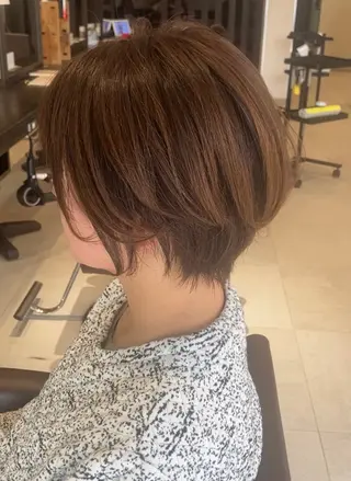 ショート 山田 みかのヘアスタイル