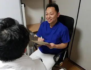 【腰痛/肩こり/ 頭痛】　上野浩司のエステ・リラクイメージ