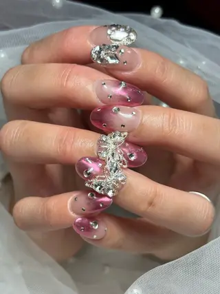 ネイル ✴︎ Delightのネイルデザイン