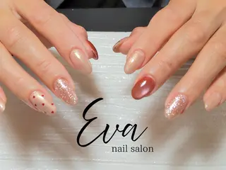ネイル Éva nail salon所属・Éva nail MARIのネイルデザイン