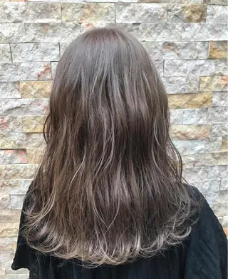 セミロング カラー 🌿nudeカラー/ レイヤー/藤原🌿のヘアスタイル