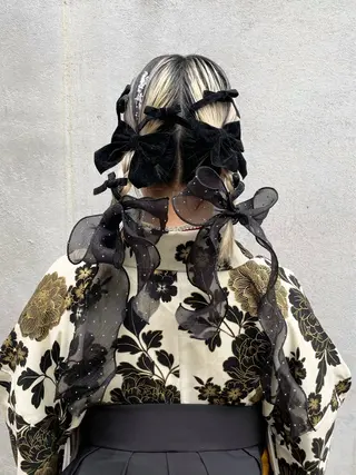 ヘアアレンジ ミルクティーベージュ ブリーチ🖤サヤカのヘアスタイル