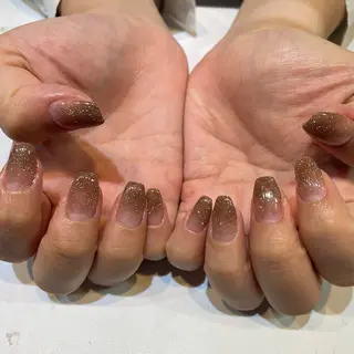 ネイル 糀屋 彩奈のネイルデザイン