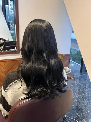 セミロング カラー ART RUSH Rebs 多摩センター店所属・るりな ARTRUSHのヘアスタイル