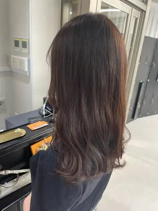 ロング カラー 前田 真保のヘアスタイル