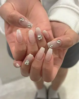 ネイル Ann. nail.tokyo所属・Ann nailのネイルデザイン