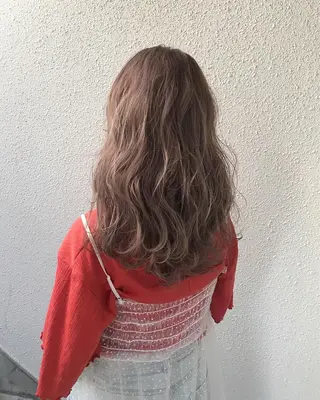 ロング カラー インナーカラー/天神 ブリーチ/吉田のヘアスタイル