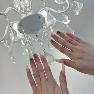 ネイル Le'ciel所属・吉川 怜那のネイルデザイン