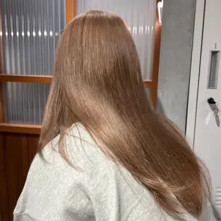 ロング カラー 山口 摩七斗のヘアスタイル
