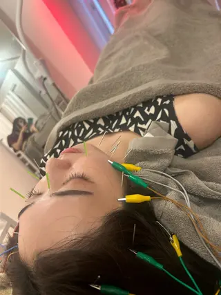 美容鍼灸サロン mahoroba院長のエステ・リラクイメージ