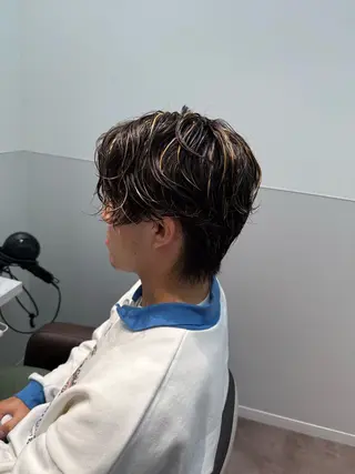 カラー メンズ SALOWIN高崎所属・メンズ特化 TSUIのヘアスタイル