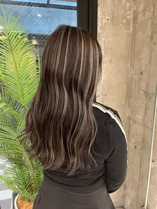 ロング 🌊ハイライト Rizu🌊のヘアスタイル