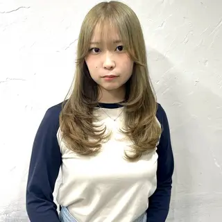 セミロング 無料カットモデル ユナのヘアスタイル