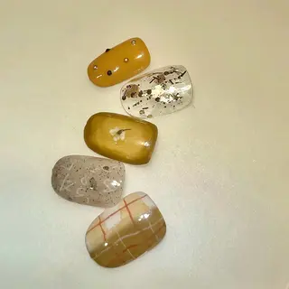 ネイル A85G ayakoのネイルデザイン