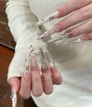 ネイル D-BEAUTY Nailsalonのネイルデザイン