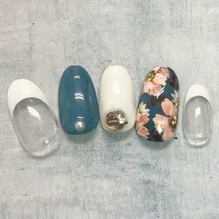 ネイル Kosaku Naomiのネイルデザイン