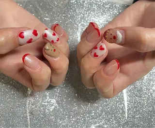 ネイル VIERU 🌈🎀💖のネイルデザイン