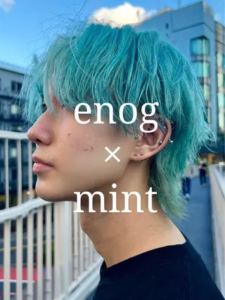 ショート カラー 🥣ブリーチ・カラー 平城秀馬/原宿のヘアスタイル