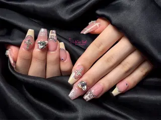 ネイル AConNailSalon所属・ACon NailSalonのネイルデザイン