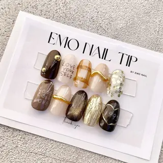 Emo nailのネイルデザイン
